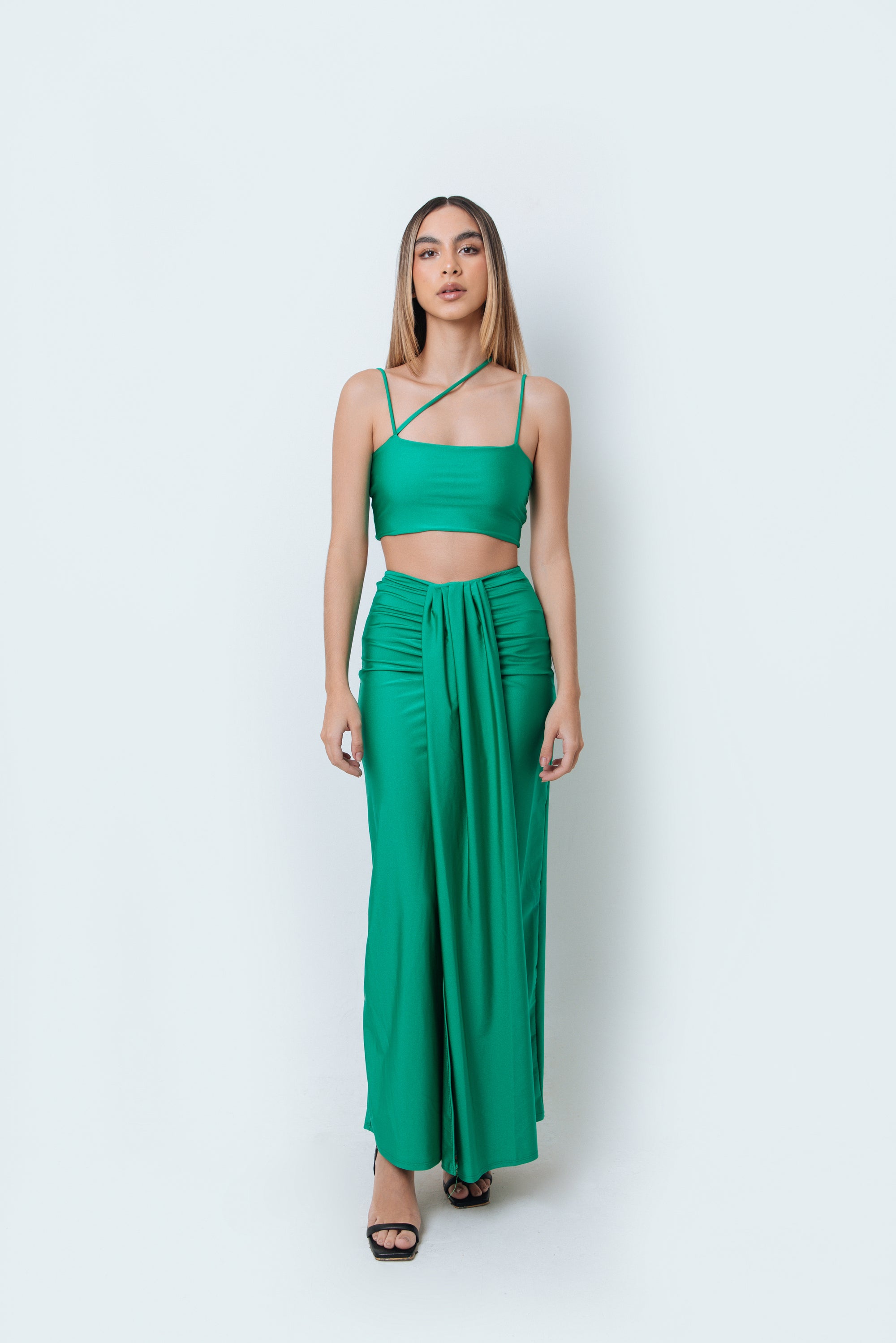 LARA CROP TOP